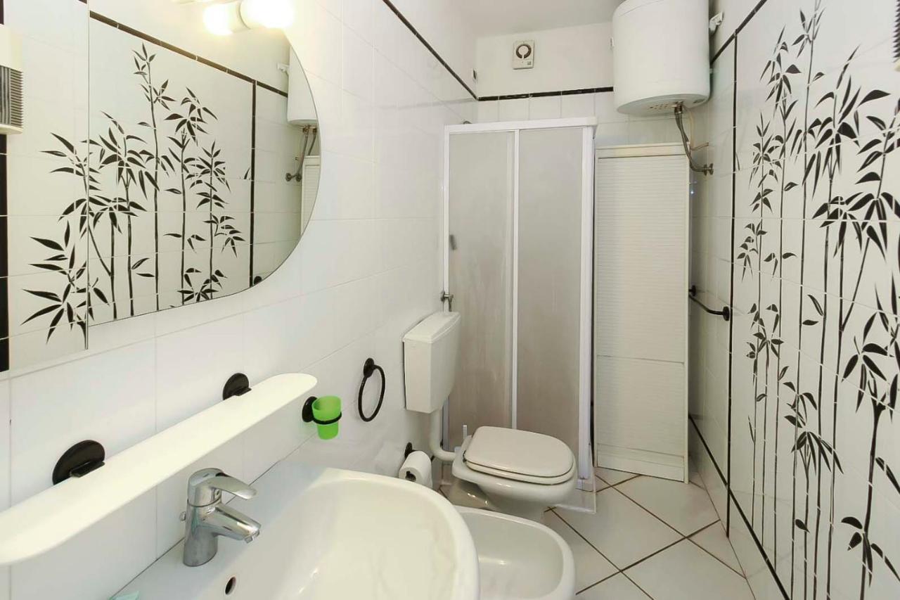 Appartamenti Residence Il Porto 13 E 16 Porto Azzurro Ngoại thất bức ảnh