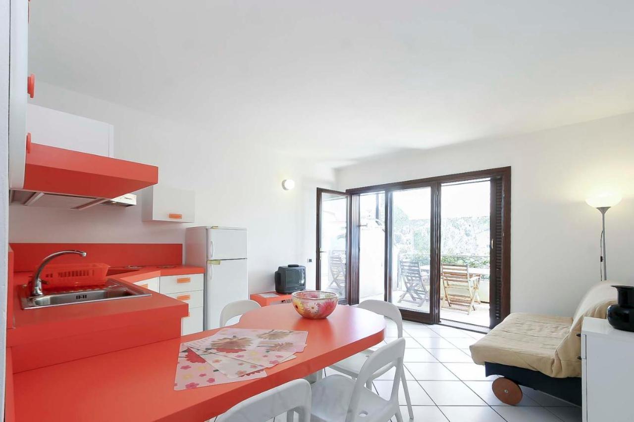 Appartamenti Residence Il Porto 13 E 16 Porto Azzurro Ngoại thất bức ảnh